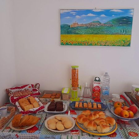 B&B Il Sentiero Di 아시시 외부 사진